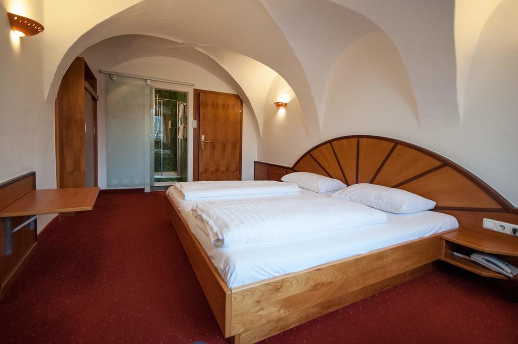 Hotel Gasthof Sonne أشاش أن دير دوناو المظهر الخارجي الصورة